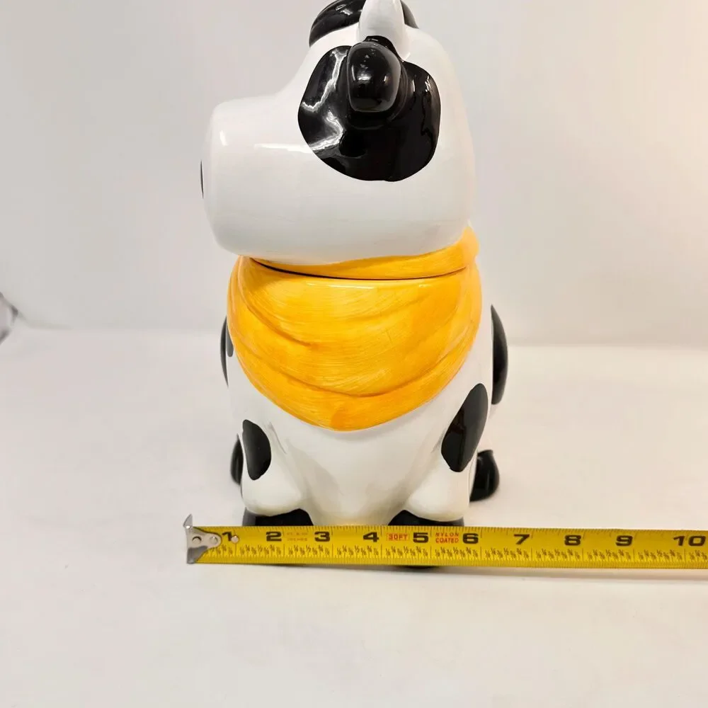 Vintage Cooks Club Ceramic Cow Cookie Jar Yellow Bandana Farmhouse Decor 11
